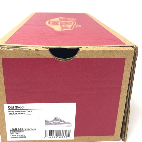 VANS Women's Size 6 VN0A5KRF8E5 OLD SKOOL SHINY PARTY Silver Canvas Low Sneakers - Picture 10 of 11